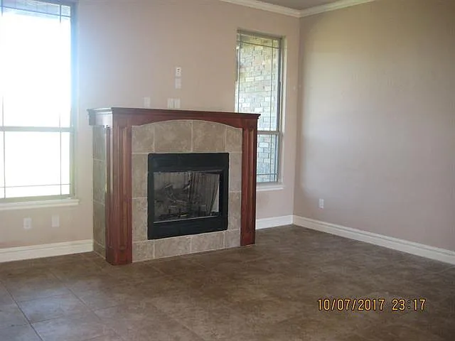 1401 Limestone Way — Photo 23