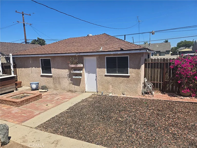 2234 Euclid Ave — Photo 8