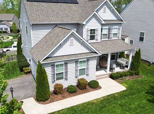 5719 Sterlingworth Dr, Moseley, VA 23120