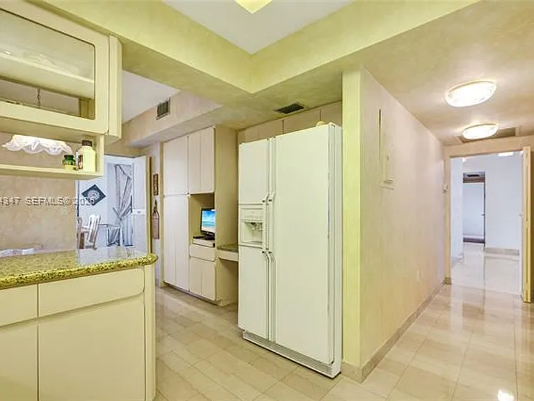 9801 Collins Ave #8S — Photo 22