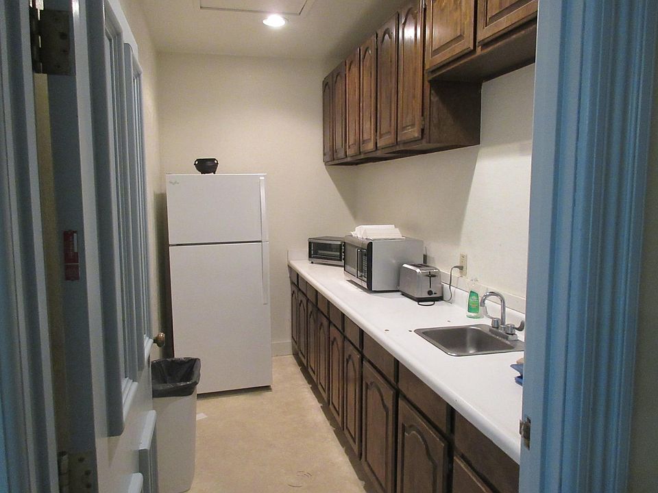 2nd image of 1400 Webster St #202