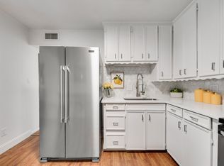 202 Pine St, Arlington, TX 76011