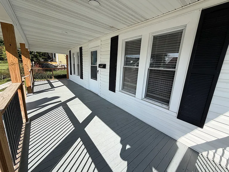 921 Edgemont Ave #921 — Photo 34