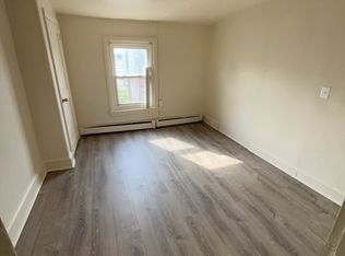 1039 Powell St FLOOR 3, Norristown, PA 19401