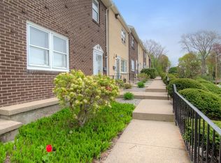 46 Tinson Rd APT 3, Quincy, MA 02169