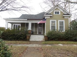 319 S 6th St, McComb, MS 39648