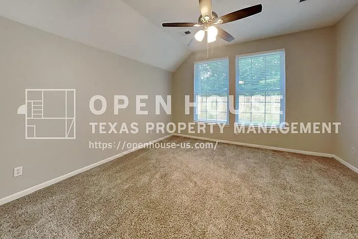 7031 Echo Pines Dr — Photo 10