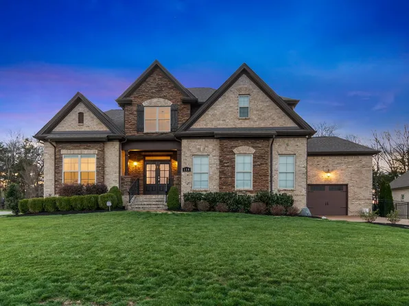 118 Newnham Bridge Dr, Nolensville, TN 37135