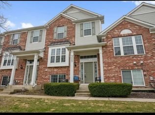 3503 Neubauer Cir, Lindenhurst, IL 60046