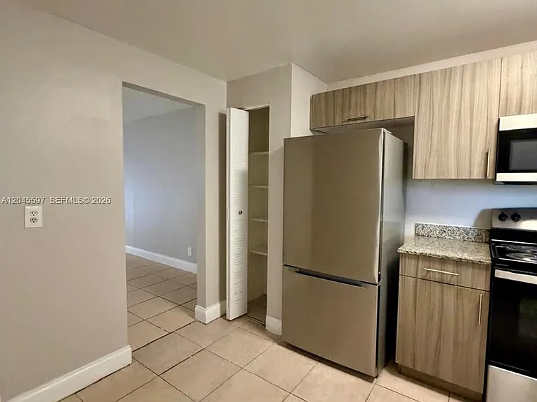 2111 NW 55th Ave #211 — Photo 3