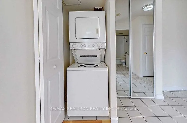 736 Bay St #2610 — Photo 8