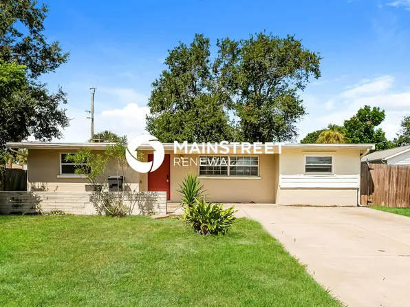 5820 21st St W, Bradenton, FL 34207