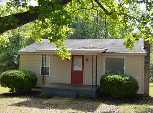 674 Old Denmark Rd, Jackson, TN 38301