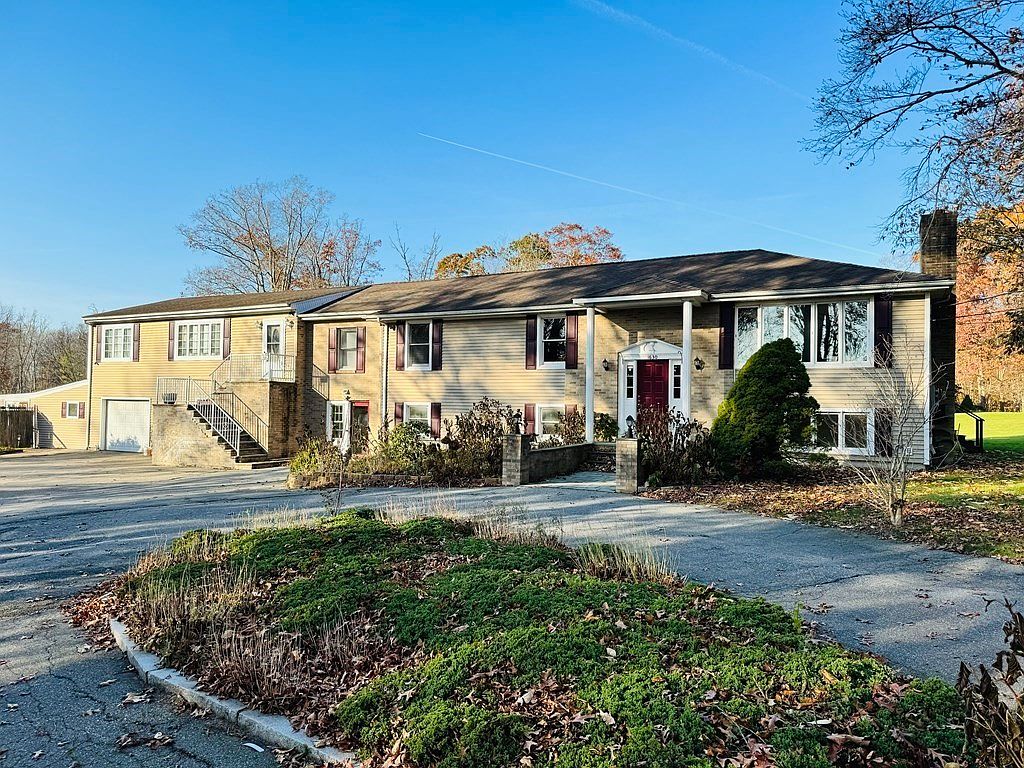 1630 Meridian St, Fall River, MA 02720 Zillow