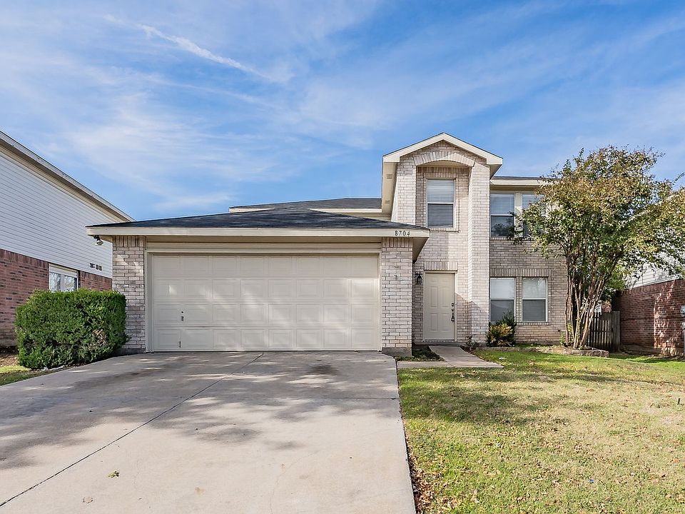 1st image of 8704 Stonebriar Ln
