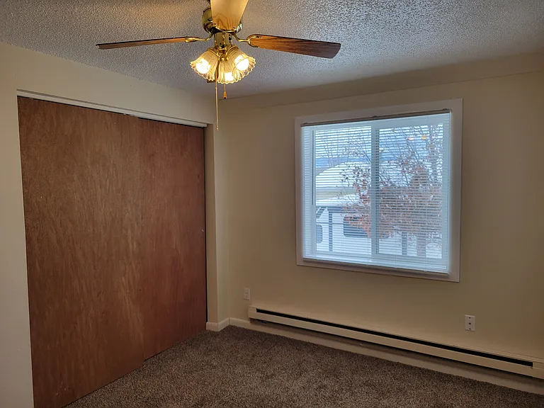 837 E Works St #3 — Photo 6