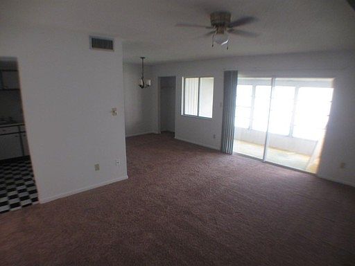 1st image of 600B Bahia Cir