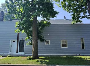 8600 S Muskegon Ave, Chicago, IL 60617