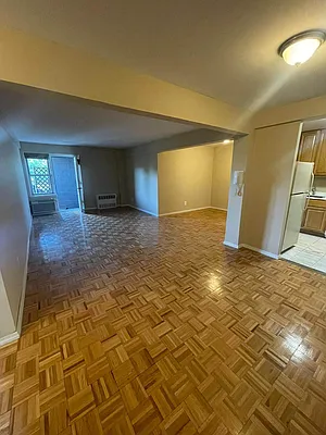 Rented by Queens Apartments Realty LLC | media 1