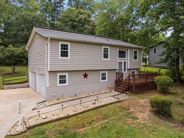 7270 Valley Dr, Winston, GA 30187