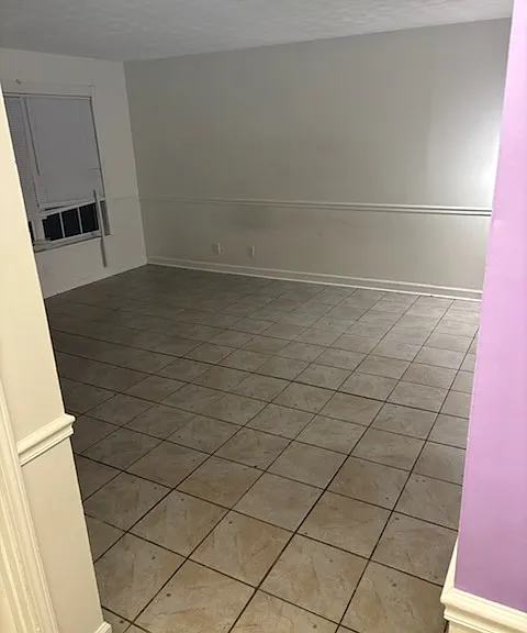 25 Holladay Dr #18 — Photo 4
