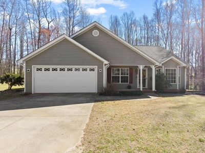 33 Sacha Ln, Travelers Rest, SC, 29690