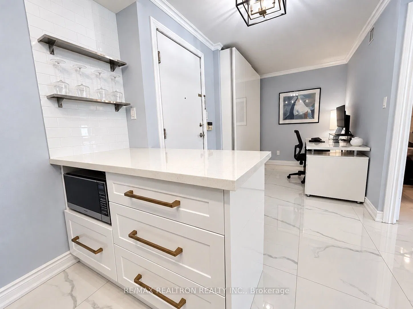 2 bed, $2,375 — Photo 4