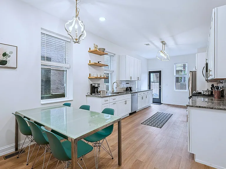 6 person dining table