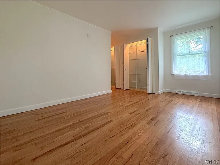4055 Bristol Rd — Photo 32