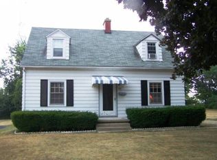 63 N Erie Beach Rd, Lakeside Marblehead, OH 43440