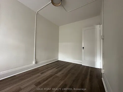 1641 Bayview Ave #2 Photo 1