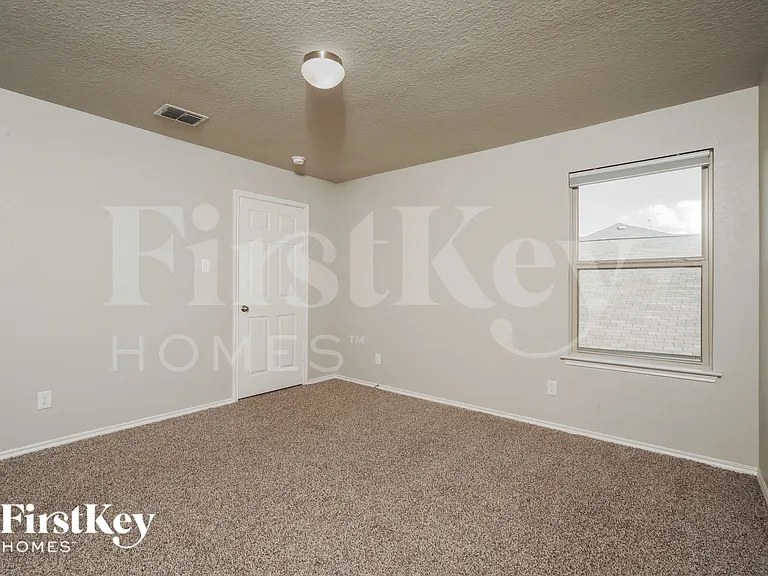 5702 Acacia Farm — Photo 10