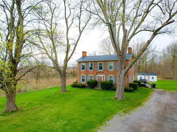 (undisclosed Address), Le Roy, NY 14482