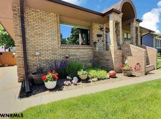 2418 Avenue B, Scottsbluff, NE 69361