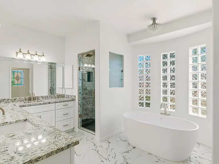 8638 E Dahlia Dr — Photo 21