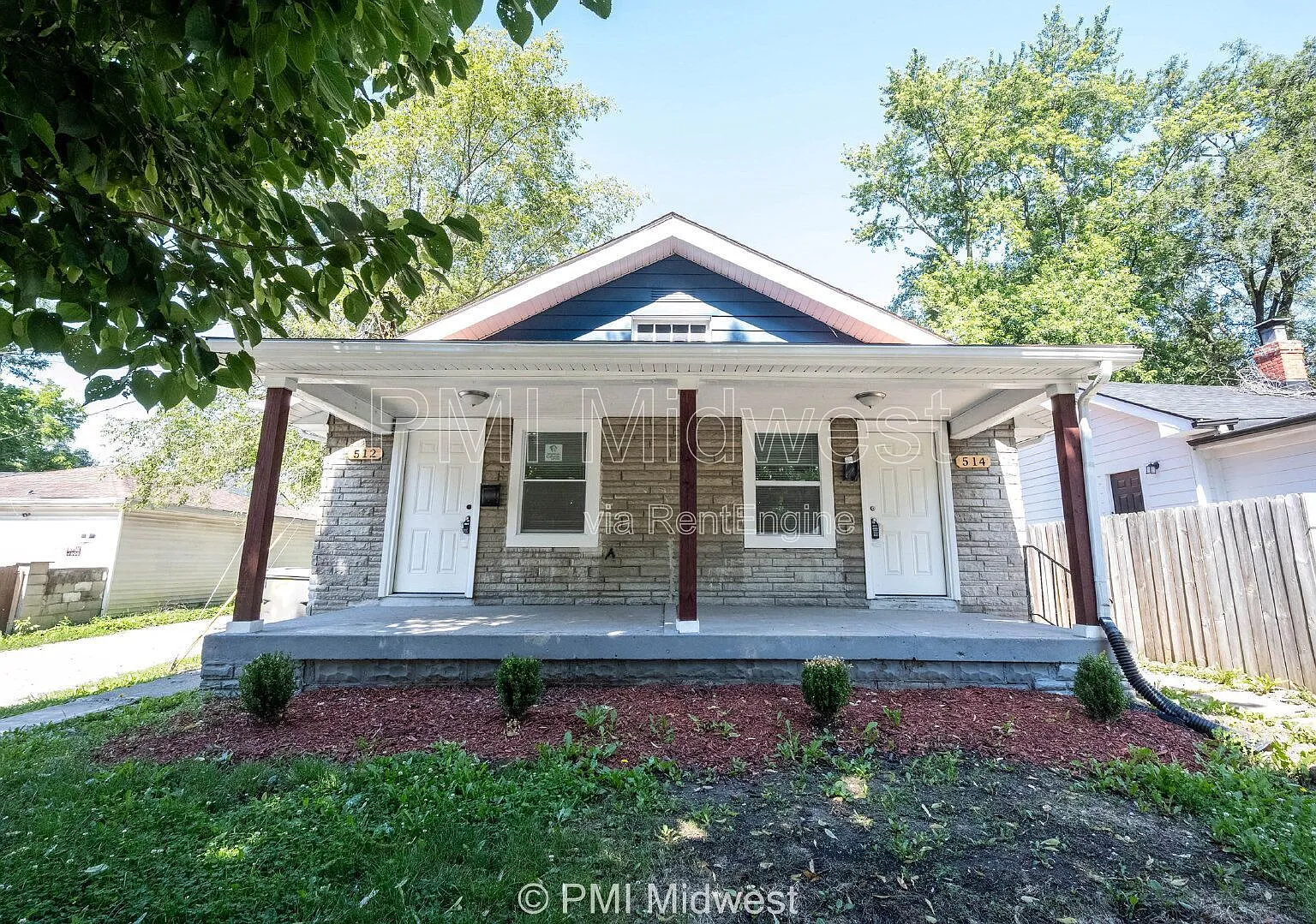 4 bed, 1.0 bath, 1000 sqft, $1,549 — Photo 1