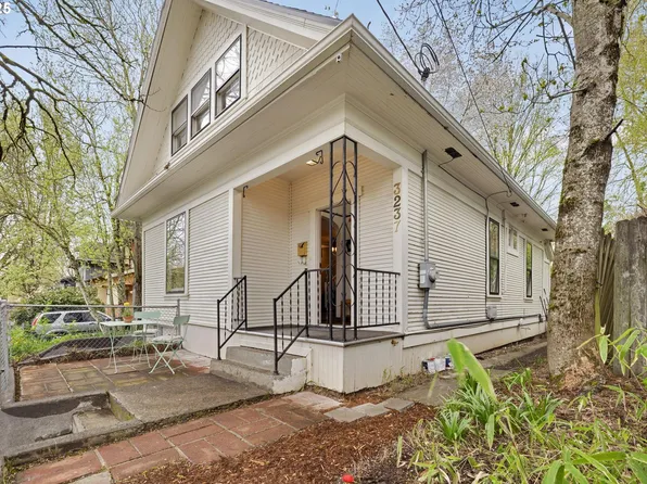 3237 SE Alder St, Portland, OR 97214