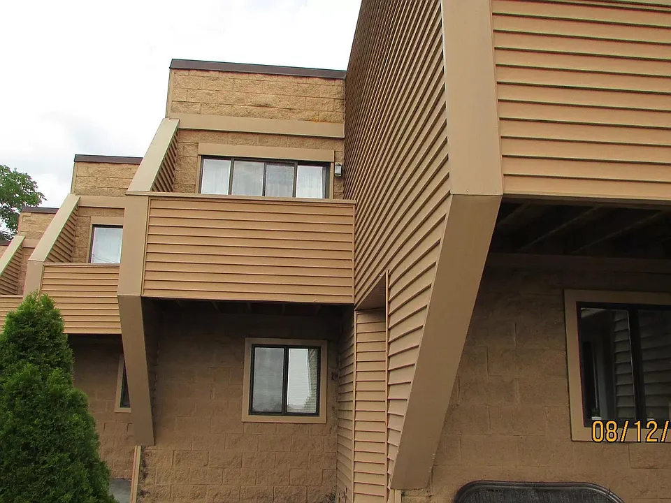 432 Olympia Dr