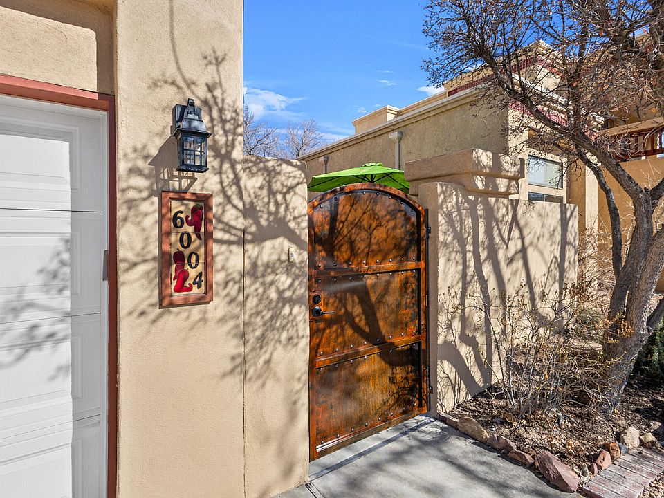 1st image of 6004 Nasci Dr NE