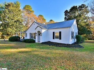 13 Drake St, Pelzer, SC 29669