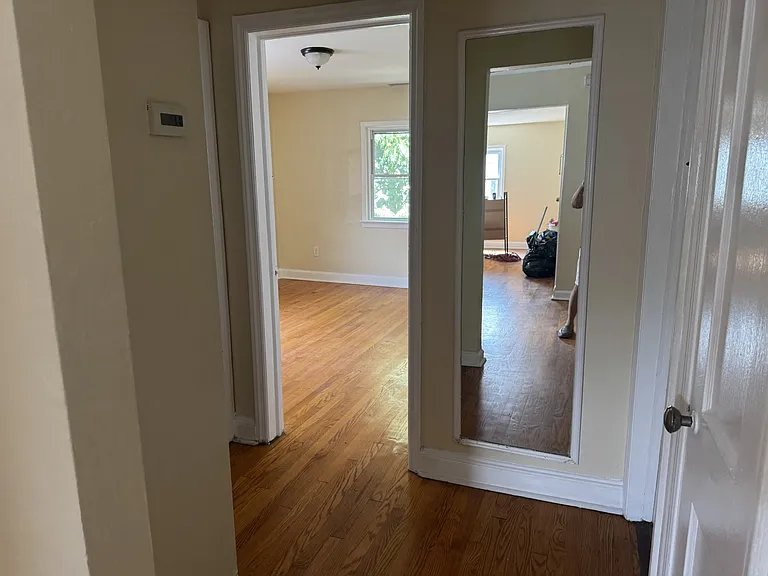 44 E 6th St #3 — Photo 7
