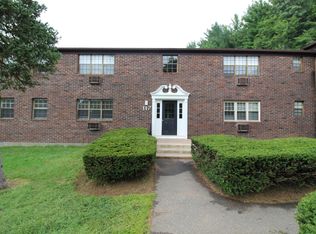 117 Sycamore Ln #A, Manchester, CT 06040