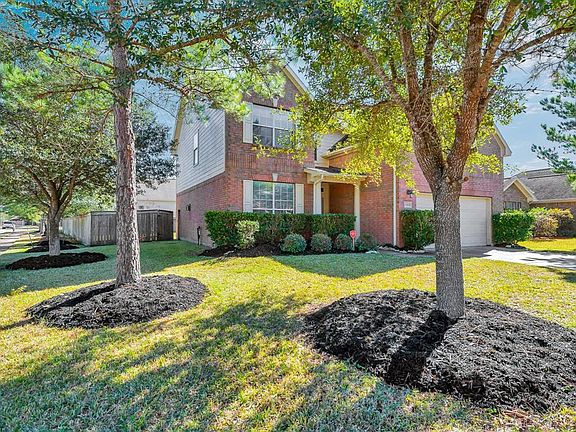Great curb appeal!