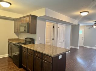 1763 Spring Water Dr, Clarksville, TN 37040