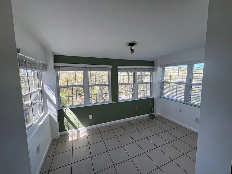 511 Crewdson St — Photo 27