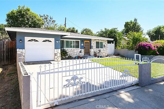 14322 Tedford Dr — Photo 26