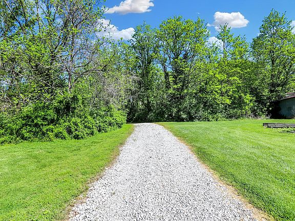 5th image of 9687 N Bowman Rd