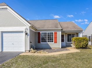 2491 Roxbury Ln, Montgomery, IL 60538