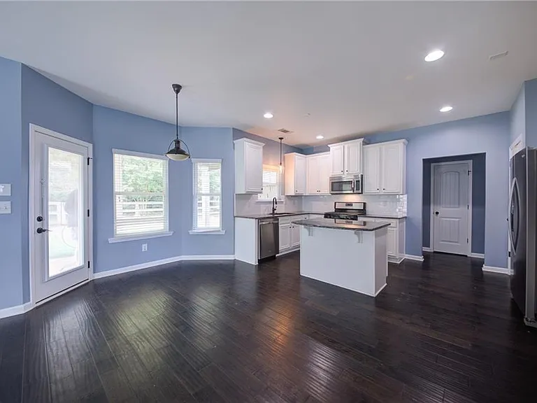 5595 Banner Blvd — Photo 14