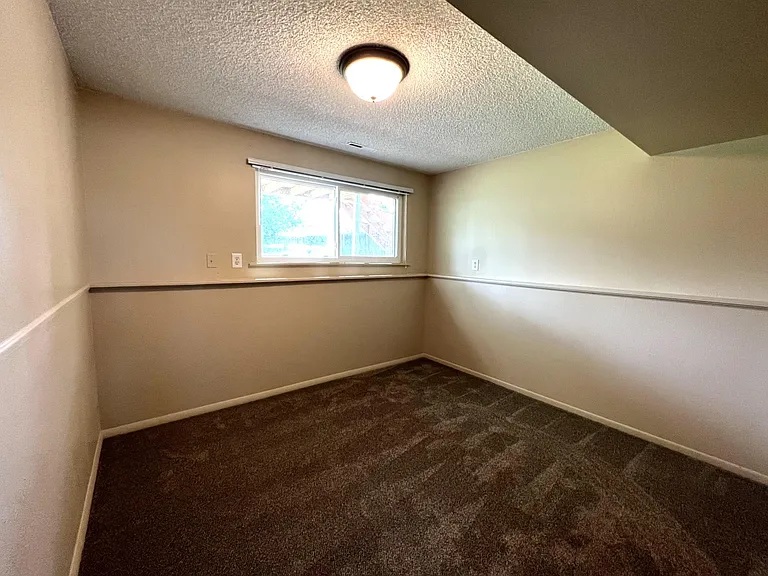 743 Boltz Dr — Photo 22